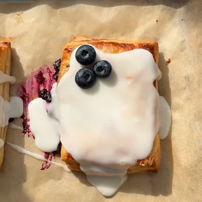 Recipe 'Lemon Blueberry Toaster Strudels'