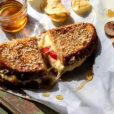 Recipe 'Everything Cheddar, Tomato, and Brie Grilled Cheese'