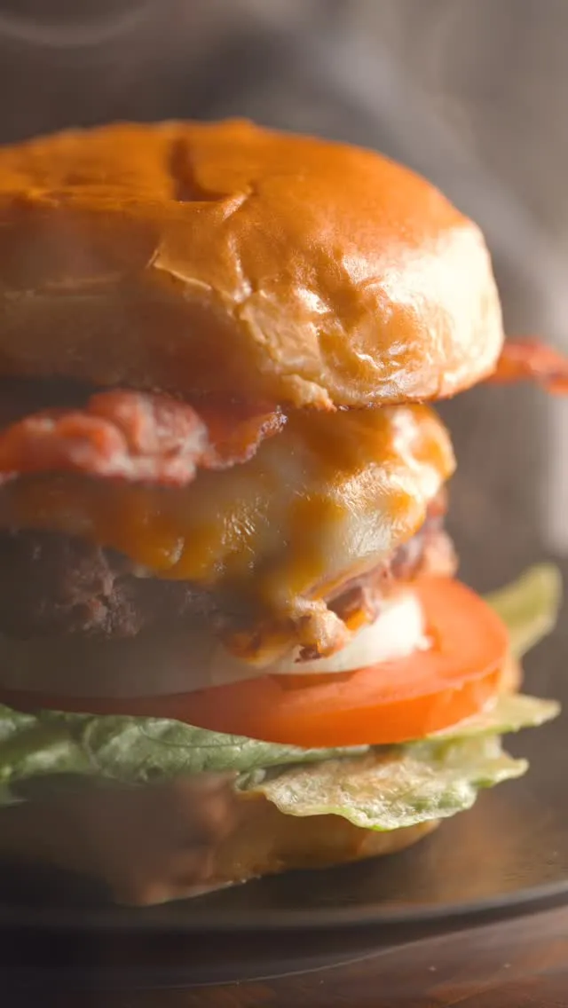 Egg-in-a-Hole Bacon Cheeseburger