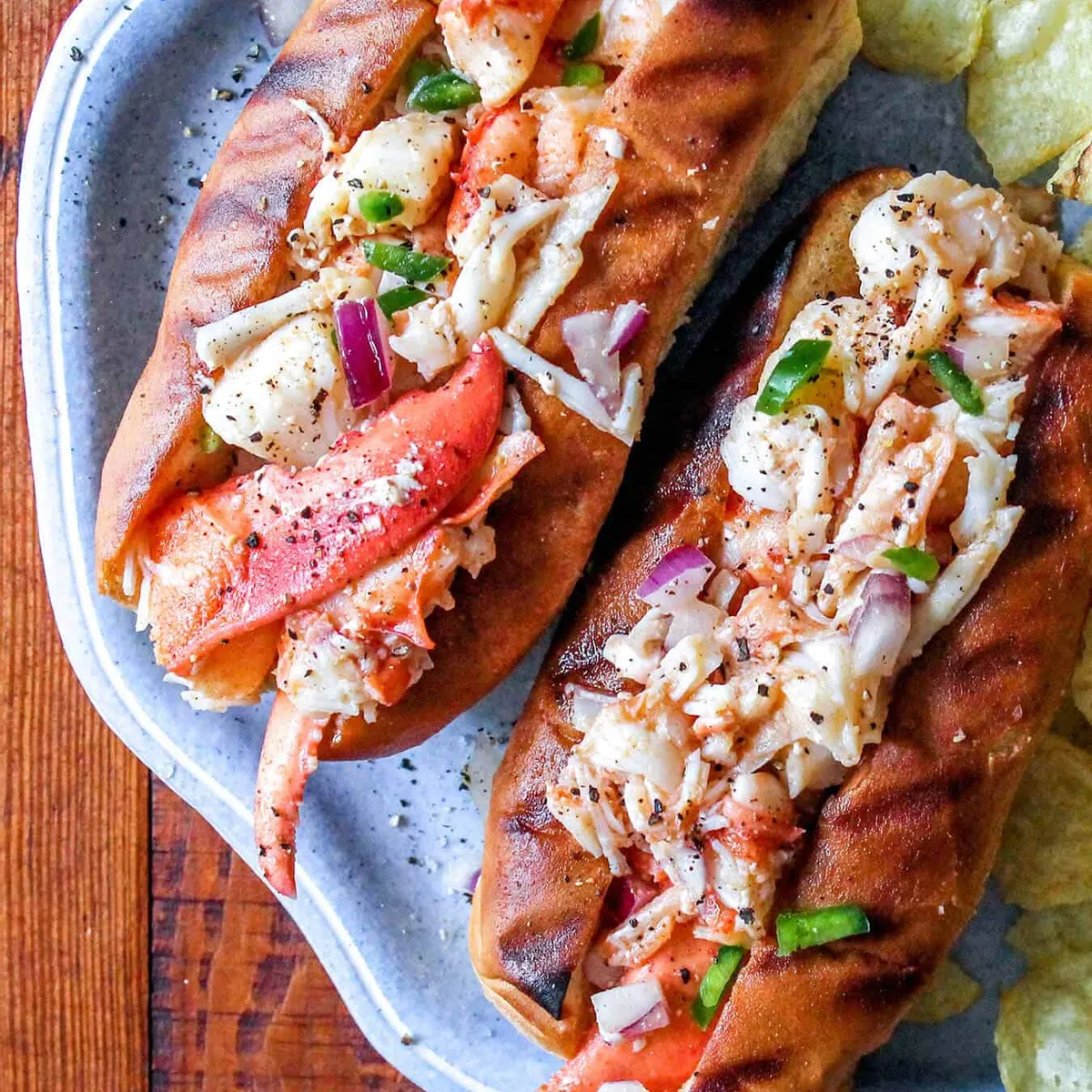 Brown butter lobster roll