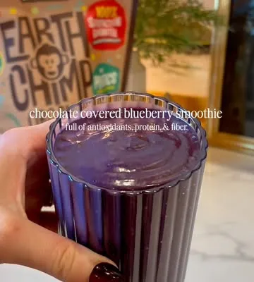 Recipe 'Chocolate Covered Blueberry Smoothie'