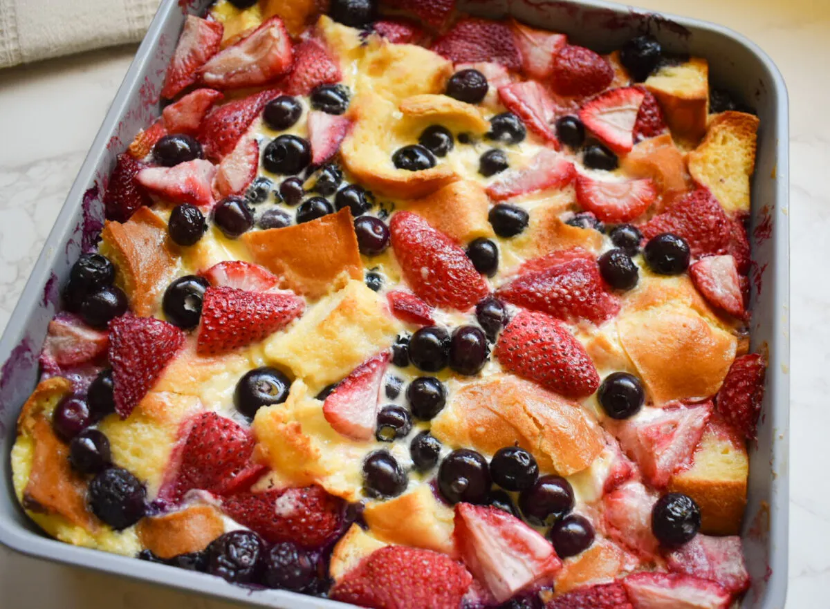 French Toast Casserole Bake with Berries- so easy!