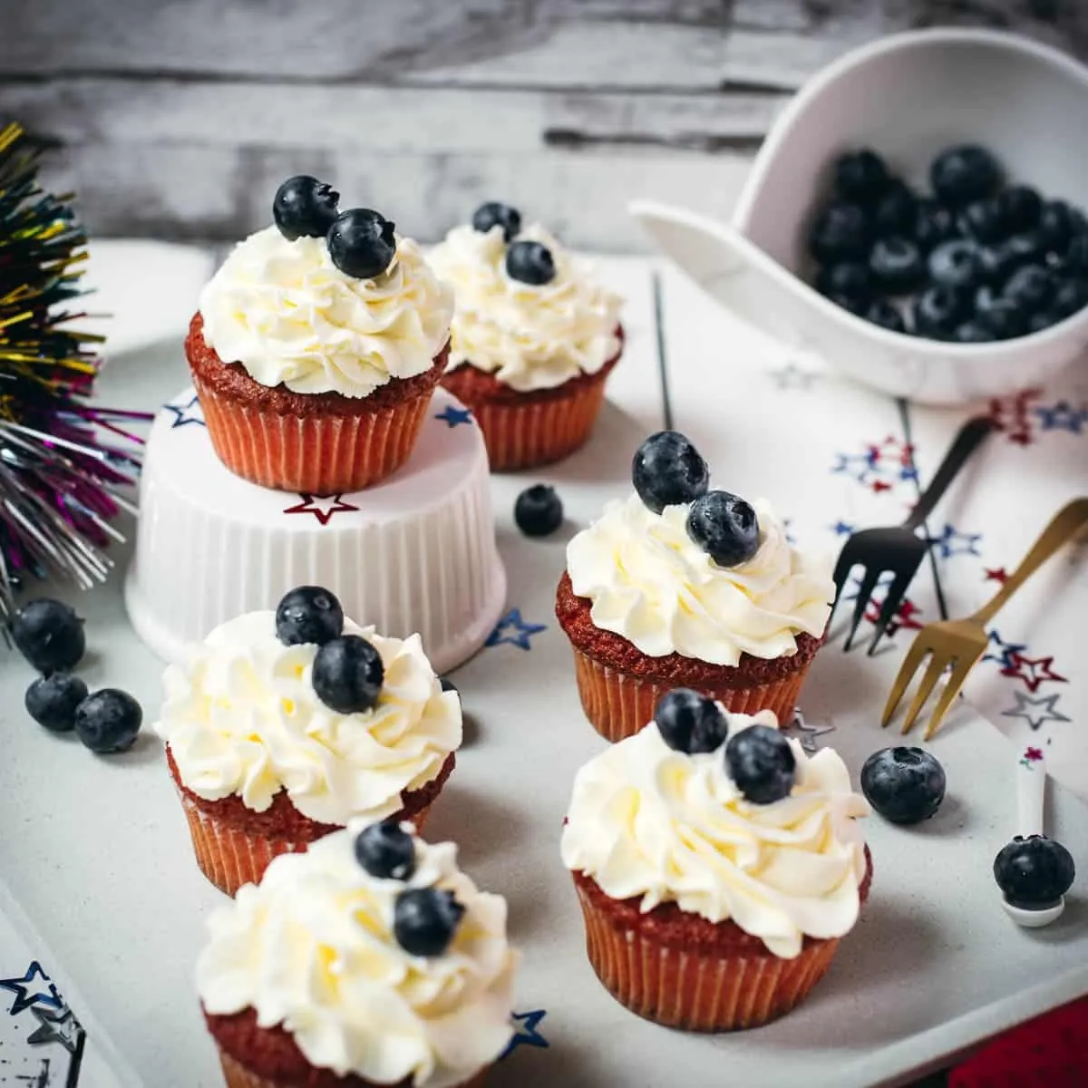 Fruity Patriotic Cupcakes with Blueberries