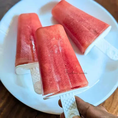 Recipe 'Watermelon Popsicles'