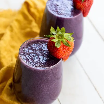 Recipe 'Sweet and Simple Mixed Berry Smoothie Recipe'