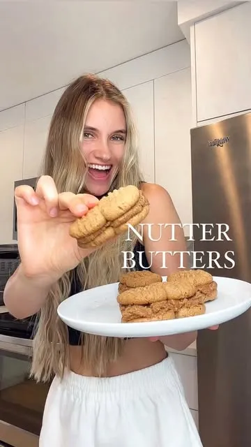 HEALTHIER NUTTER BUTTERS😍🥜
