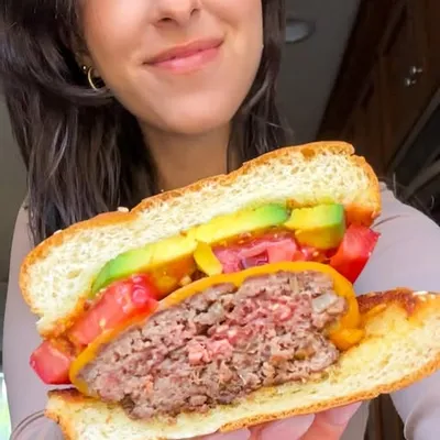 Recipe 'Mom's Dope Cheeseburger Recipe with Jalapeño Bourbon Baked Beans'