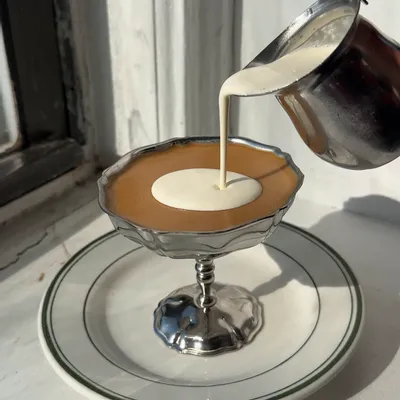 Recipe 'Burnt Honey White Chocolate Espresso Panna Cotta'