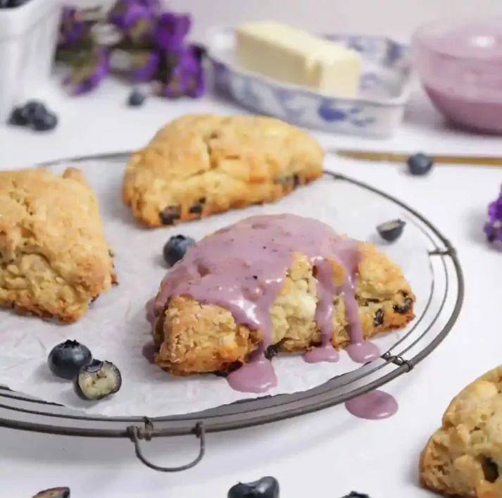 blueberry white chocolate scones