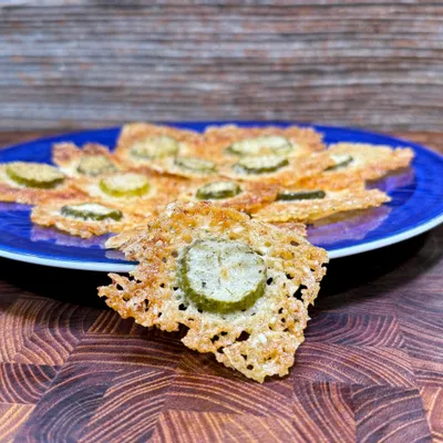 Recipe 'Parmesan Pickle Chips - Viral Onion CopyCat'