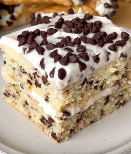 Cannoli Snack Cake