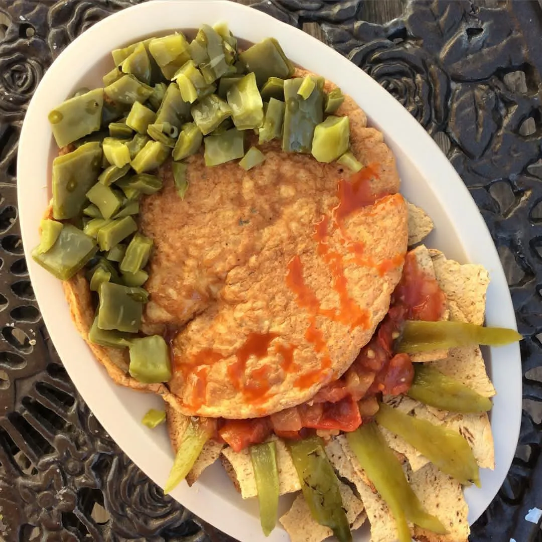 Egg White Omelet with Salsa