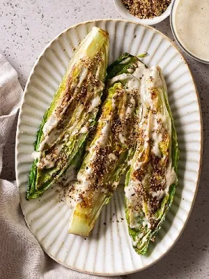 Recipe 'Grilled Romaine Salad with Toasted Breadcrumbs'