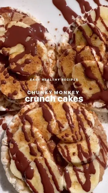 CHUNKY MONKEY CRUNCH CAKES