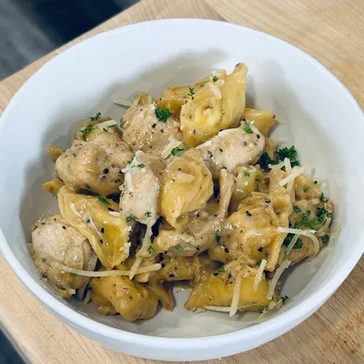 Recipe 'One Pot Creamy Lemon Pepper Chicken Tortellini'