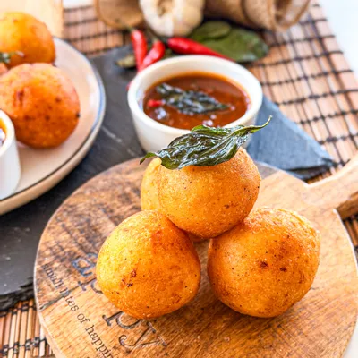 Recipe 'Thai Chili Cheese Basil Potato Balls'