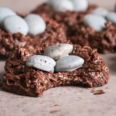 Recipe 'Toasted Coconut Chocolate Bird Nest Cookies'