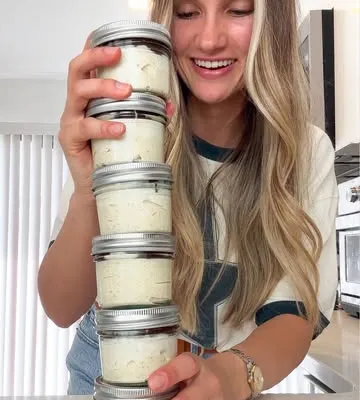 Recipe 'PROTEIN FROZEN YOGURT CUPS'