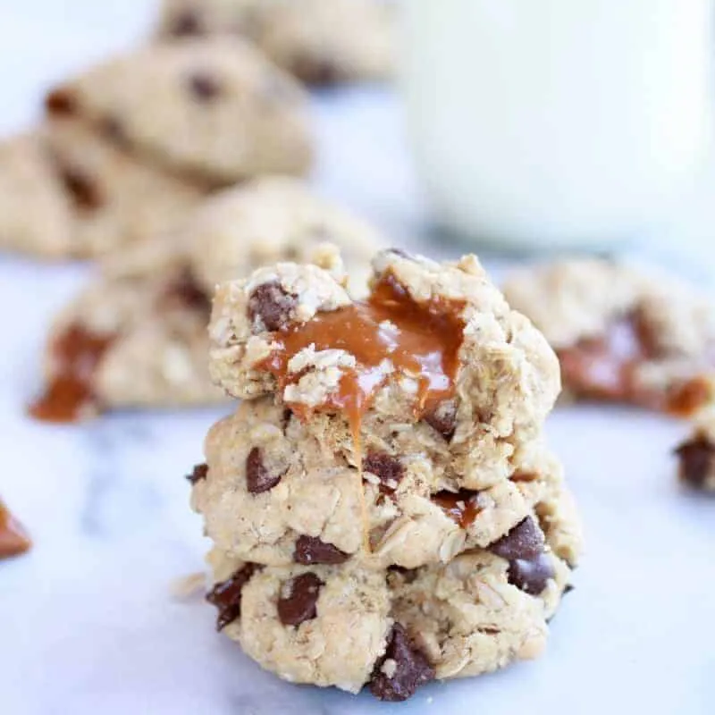 Burnt Peanut Butter Caramel Oatmeal Chocolate Chip Cookies