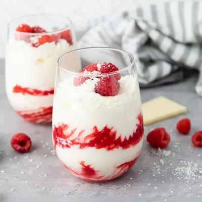 Recipe 'No-Bake White Chocolate Mousse with Raspberries Recipe'