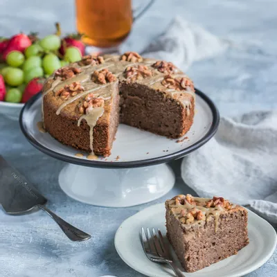 Recipe 'Gluten-free Walnut Yogurt Cake'