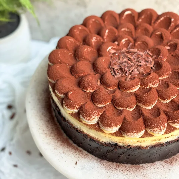 BAKED TIRAMISU CHEESECAKE