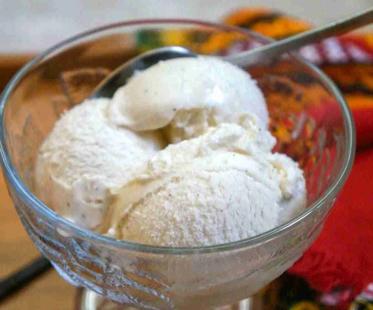 Vanilla Ice Cream, Philadelphia-Style