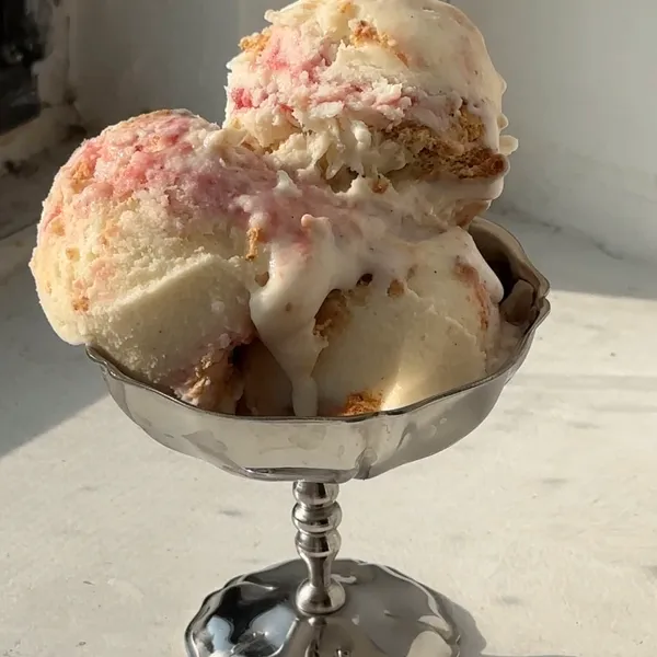 Rhubarb Chamomile Graham Cracker Ice Cream