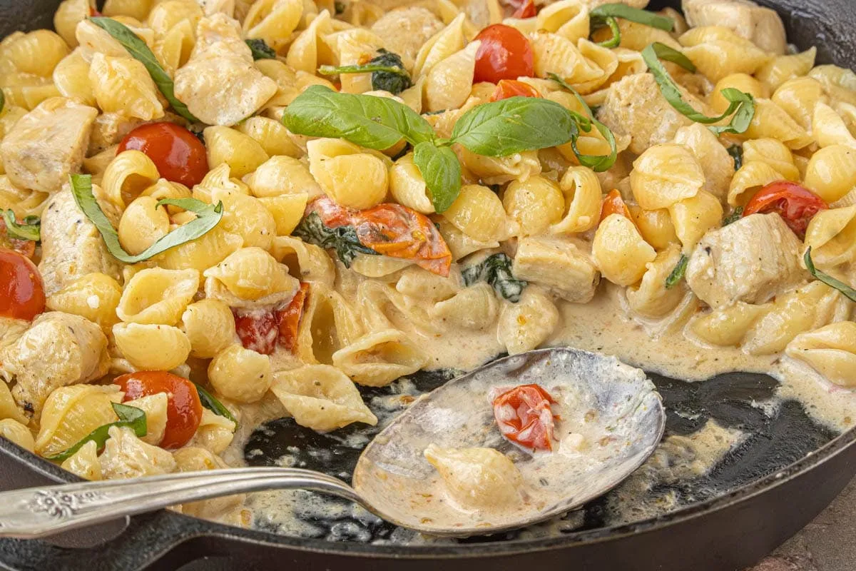 Creamy One Pot Chicken and Spinach Pasta Skillet