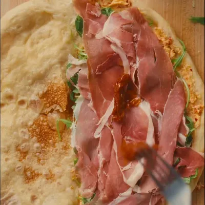 Recipe 'Prosciutto and Arugula Folded Flatbread'