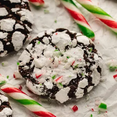 Recipe 'Chocolate Peppermint Crinkle Cookies'