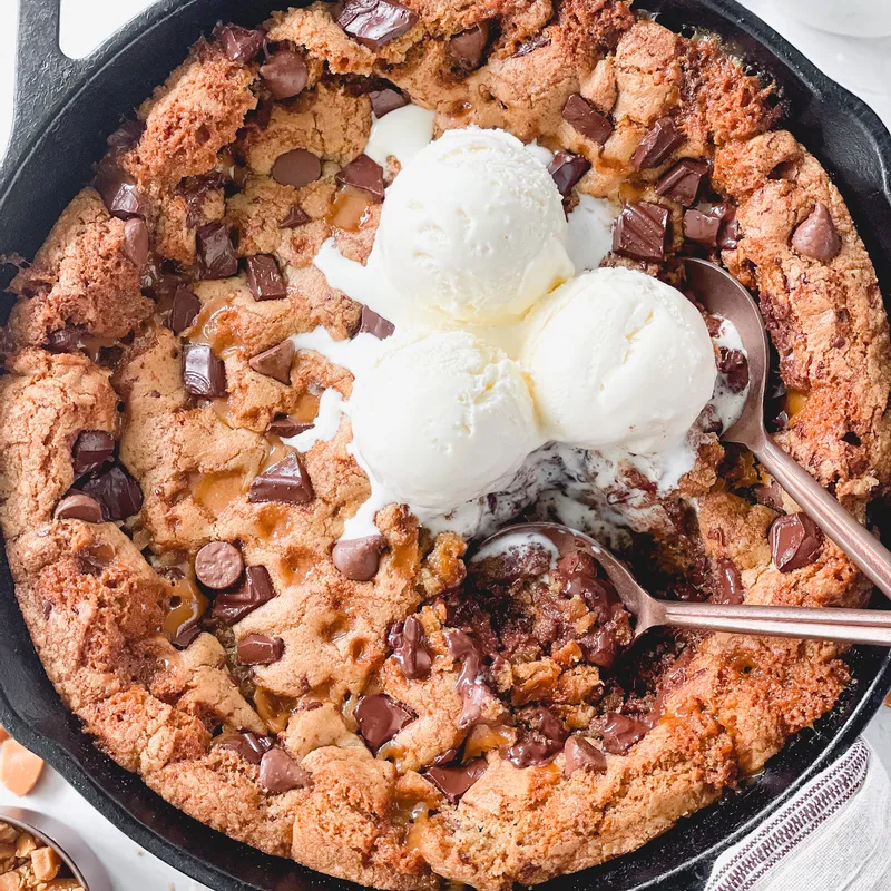 Brown Butter Toffee Skillet Cookie