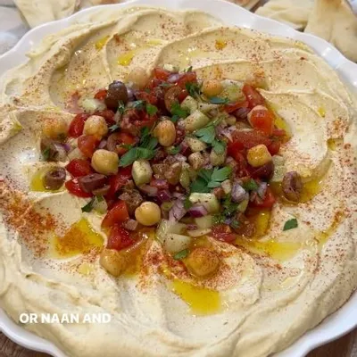 Recipe 'Mediterranean Garlic Hummus'