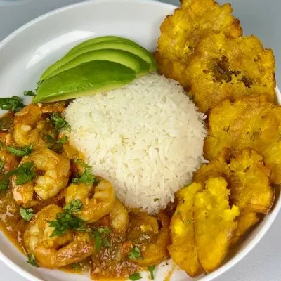 Recipe 'Camarones Guisados (Dominican Stewed Shrimp)'