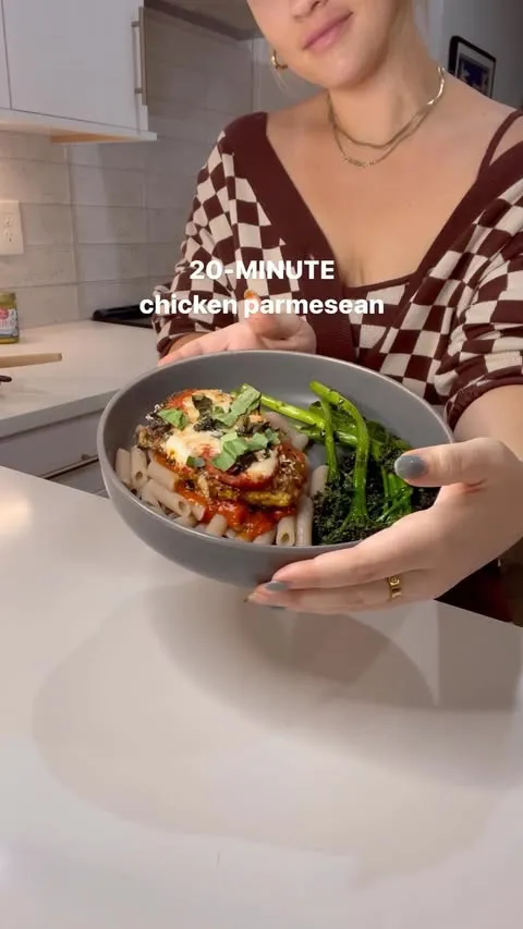 20-MINUTE MEALS EPISODE #3: Chicken Parmesan✨