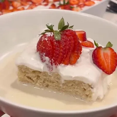 Recipe 'Vegan Tres Leches Cake with Strawberries'
