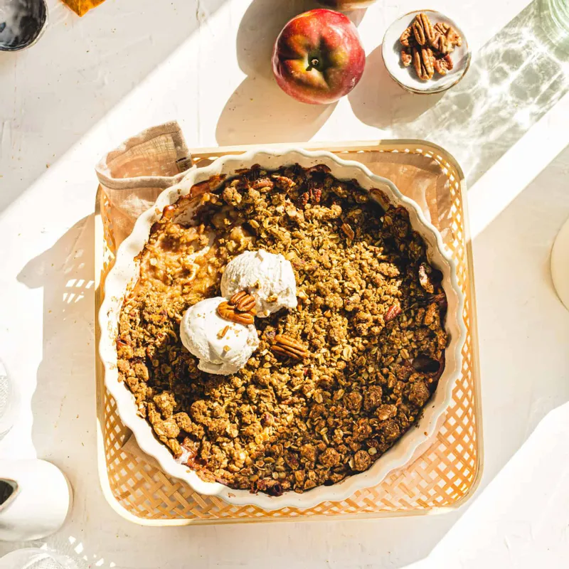 Easy Vegan Apple Crumble