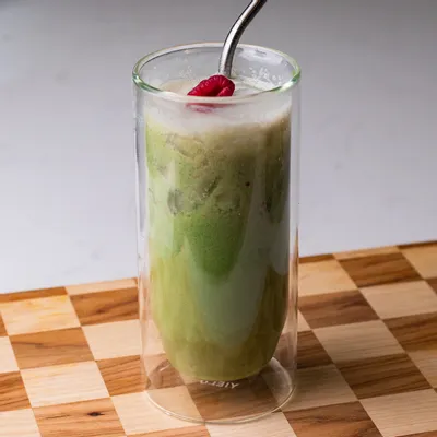 Recipe 'Iced Raspberry Matcha Latte'