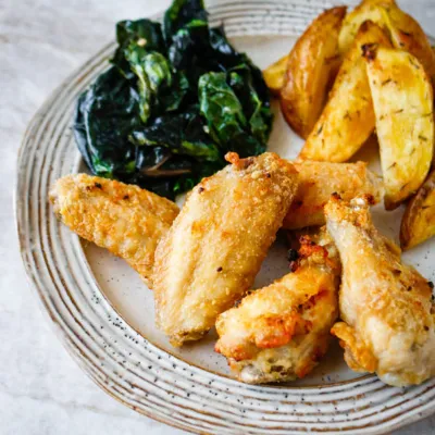 Recipe 'Air Fryer Garlic Parmesan Chicken Wings'