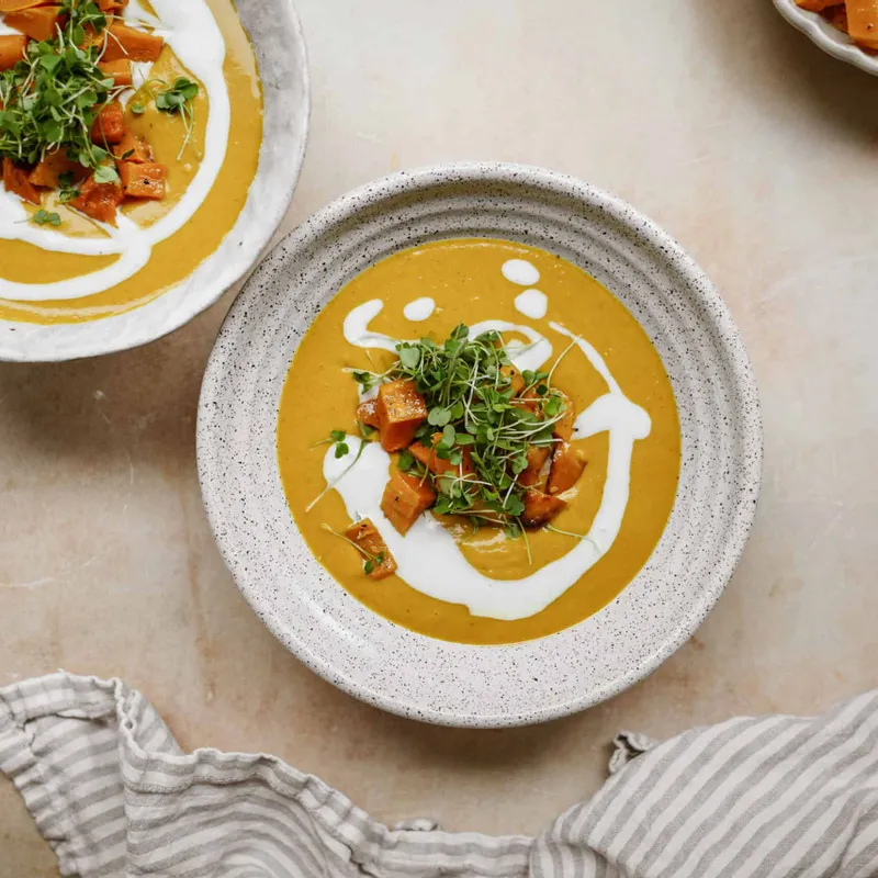 Spicy Pumpkin Curry Soup