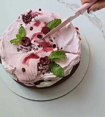 Recipe 'Cherry Chai Latte Cake'