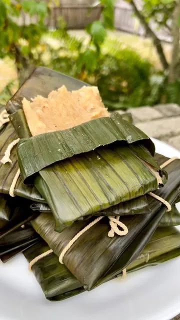 Caribbean Tie-a-leaf