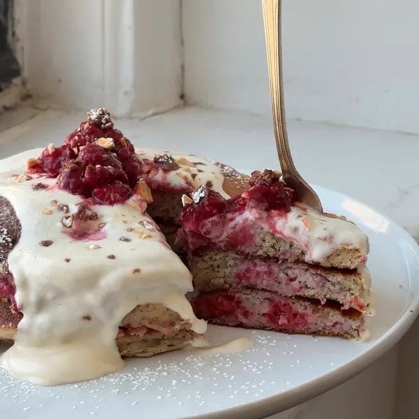 Raspberry Almond Pancakes
