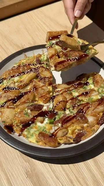 Cheung Fun Egg Pancake