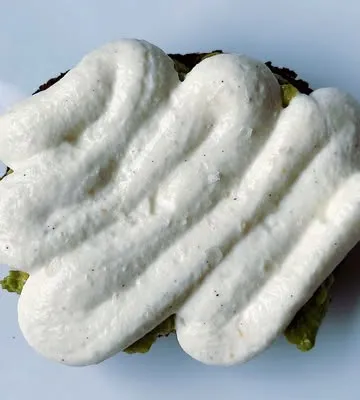 Recipe 'How-to: whipped ricotta toast edition 😍'