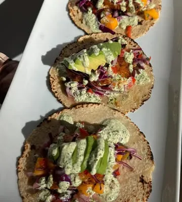 Recipe 'Fish Tacos with Mango Slaw'