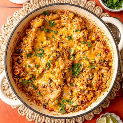 Recipe 'One-Pan Tex-Mex Chicken and Rice Skillet'