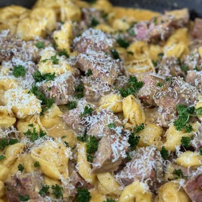 Recipe 'One Pot Creamy Steak and Cowboy Butter Tortellini'