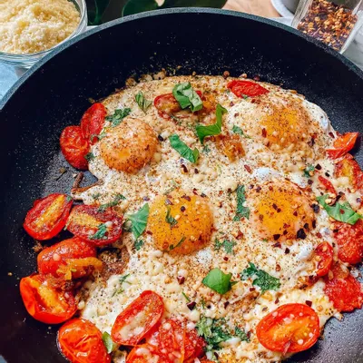 Recipe 'Paleo Gluten-Free Pizza-ish Shakshuka'