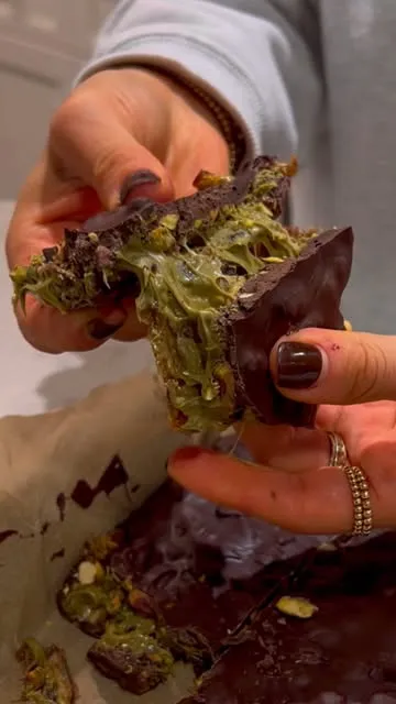 Dubai Chocolate Date Bark